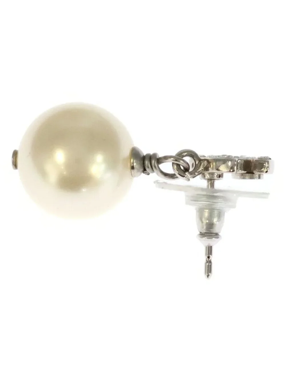 Chanel CC Logo Pearl Earrings White